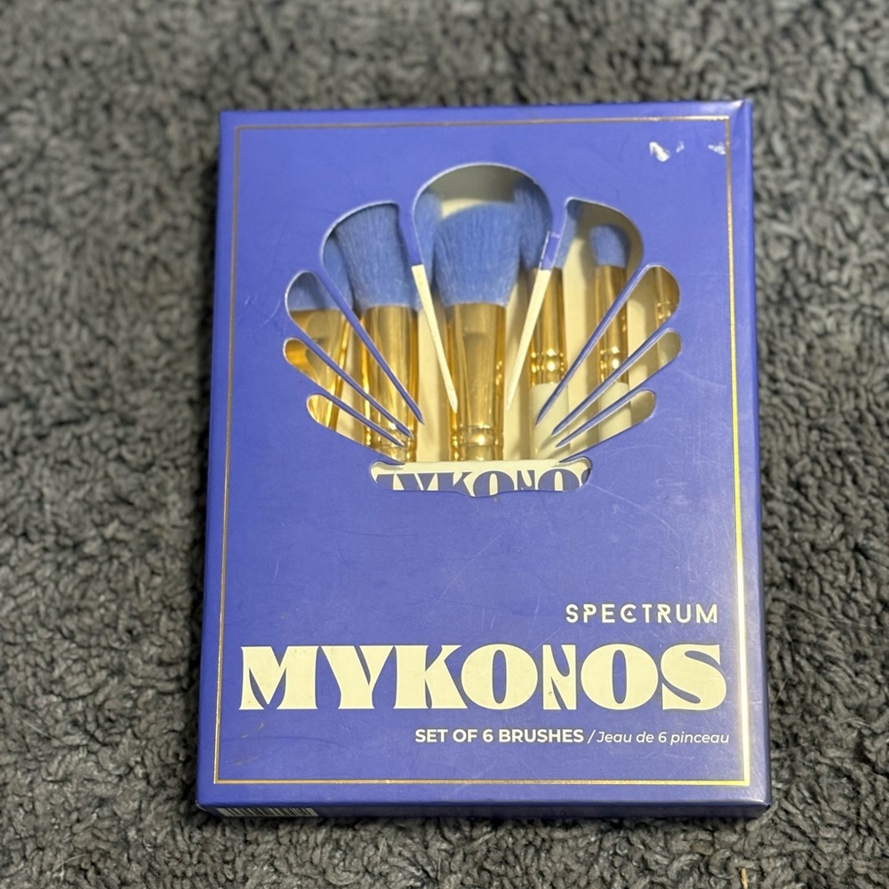 NWT Spectrum Mykonos6 piece brush set